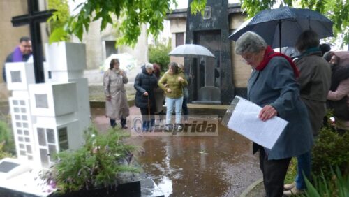 Sentido homenaje a dos docentes fallecidos el último año