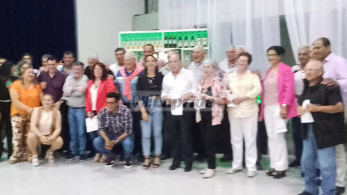 24 nuevos jubilados municipales fueron reconocidos